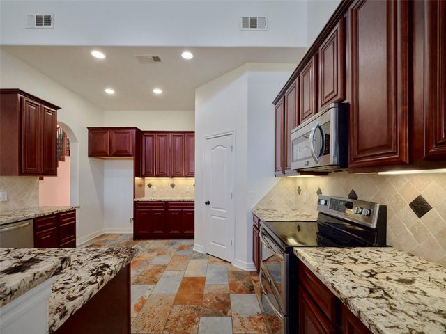 11718 Casadores Lane, Needville, TX 77461