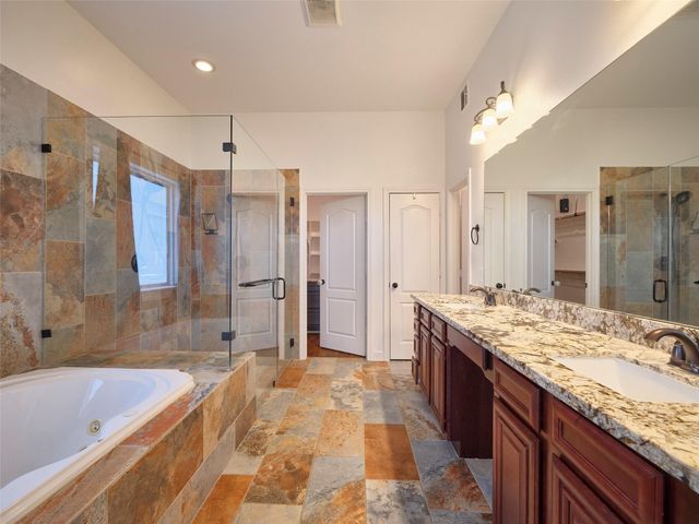 11718 Casadores Lane, Needville, TX 77461