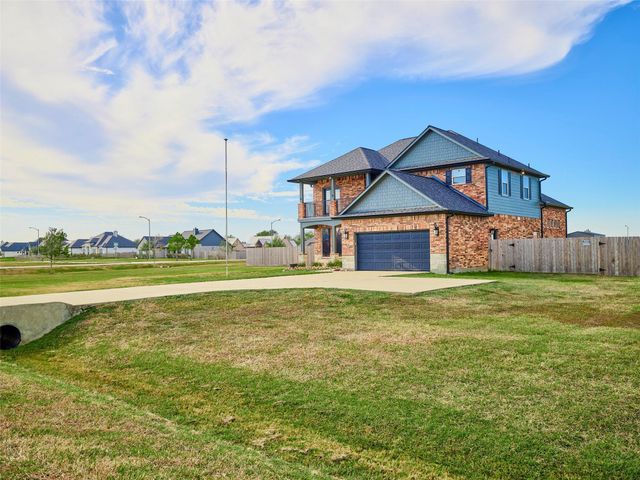 11718 Casadores Lane, Needville, TX 77461