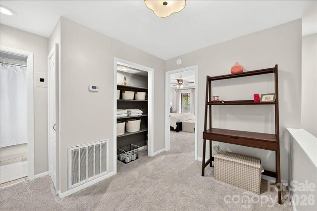 5811 Sharon Road F, Charlotte, NC 28210