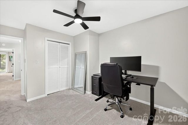 5811 Sharon Road F, Charlotte, NC 28210