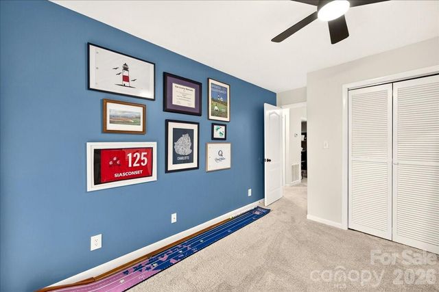 5811 Sharon Road F, Charlotte, NC 28210
