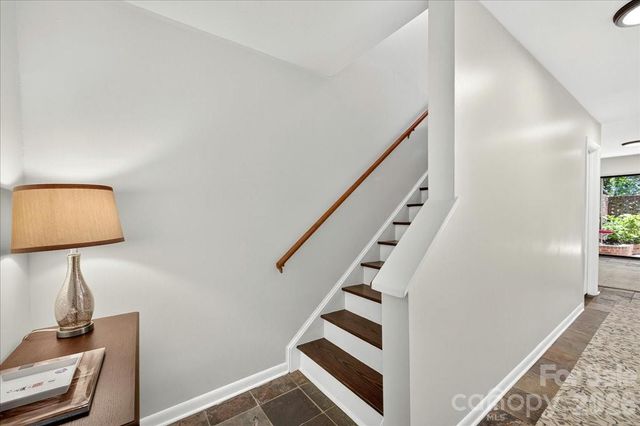5811 Sharon Road F, Charlotte, NC 28210
