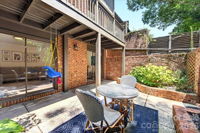 5811 Sharon Road F, Charlotte, NC 28210