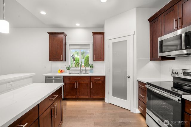 8431 Viewcrest Lane SE, Olympia, WA 98501