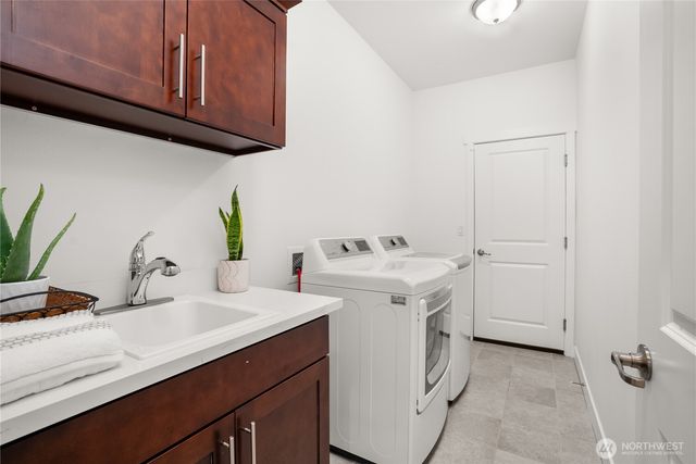 8431 Viewcrest Lane SE, Olympia, WA 98501