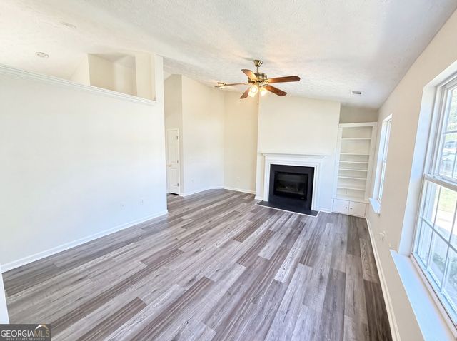 503 Oakleaf Court, Acworth, GA 30102