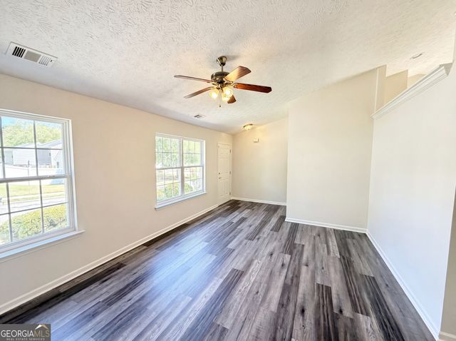 503 Oakleaf Court, Acworth, GA 30102