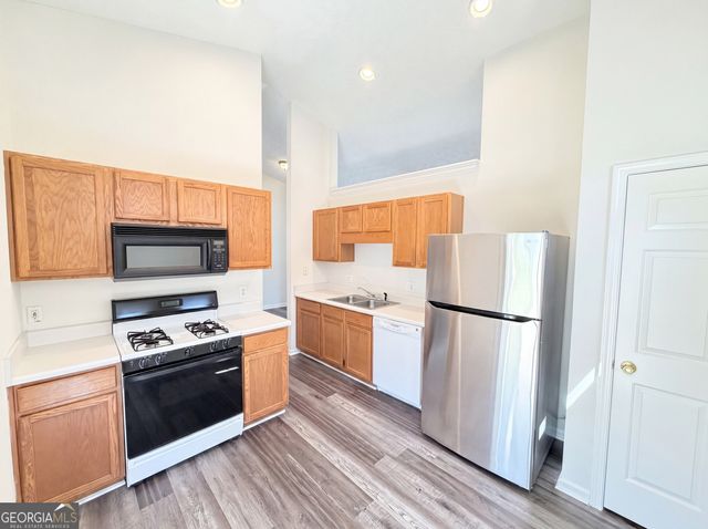 503 Oakleaf Court, Acworth, GA 30102