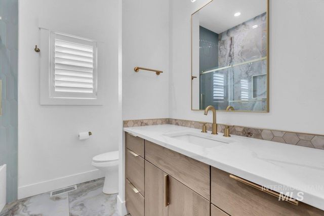 21460 Jackson Creek Ct, Star, ID 83669