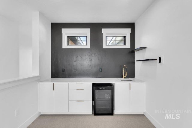 21460 Jackson Creek Ct, Star, ID 83669