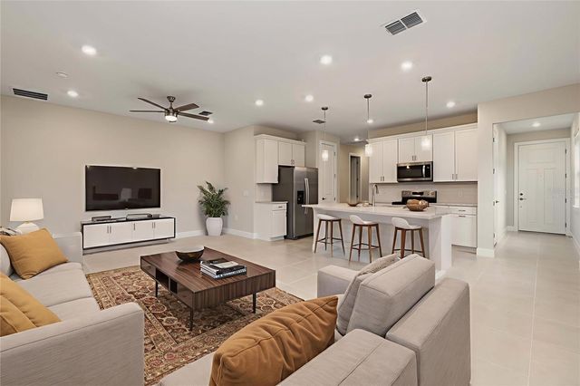 5811 SILVERSIDE PINE COURT, Bradenton, FL 34211