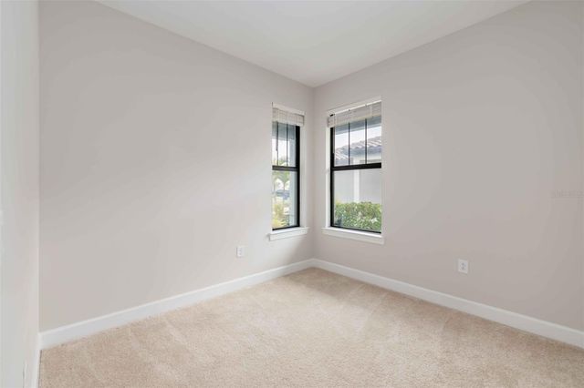 5811 SILVERSIDE PINE COURT, Bradenton, FL 34211