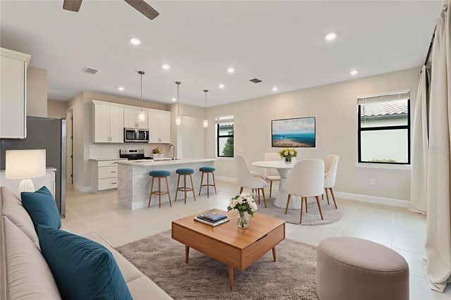 5811 SILVERSIDE PINE COURT, Bradenton, FL 34211