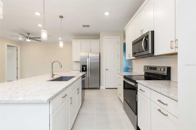 5811 SILVERSIDE PINE COURT, Bradenton, FL 34211