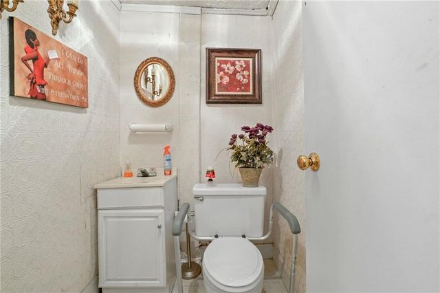 1583 Ralph David Abernathy Boulevard SW, Atlanta, GA 30310