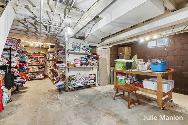 1829 Delwood Avenue Sw, City Of Wyoming, MI 49509