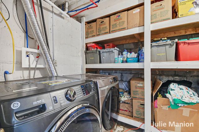 1829 Delwood Avenue Sw, City Of Wyoming, MI 49509