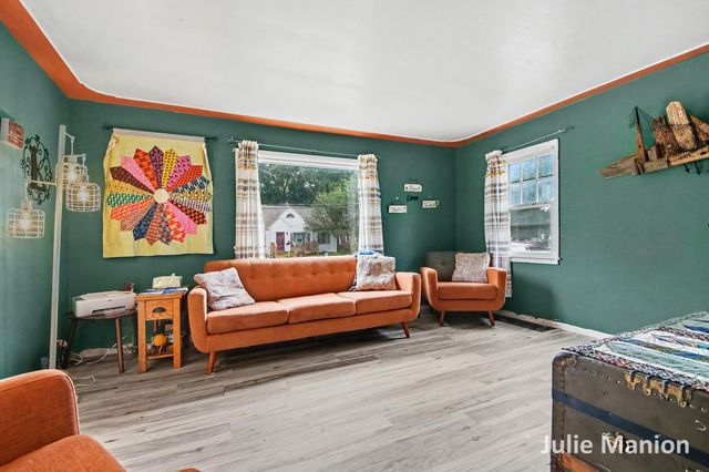 1829 Delwood Avenue Sw, City Of Wyoming, MI 49509