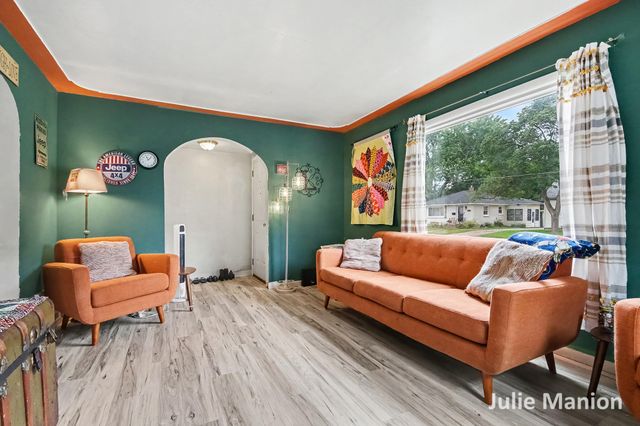 1829 Delwood Avenue Sw, City Of Wyoming, MI 49509