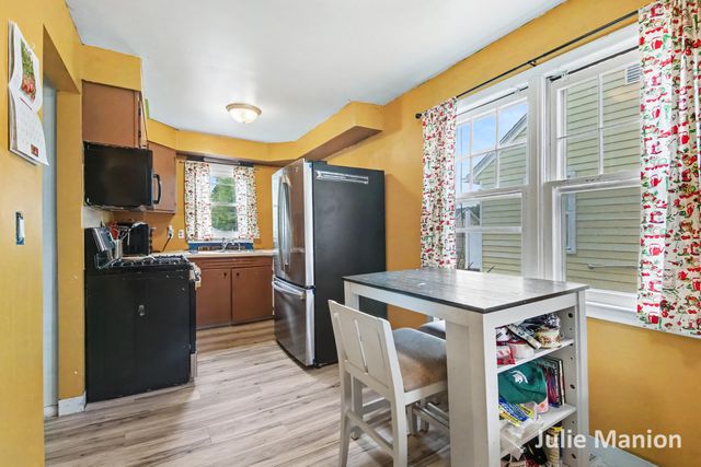 1829 Delwood Avenue Sw, City Of Wyoming, MI 49509