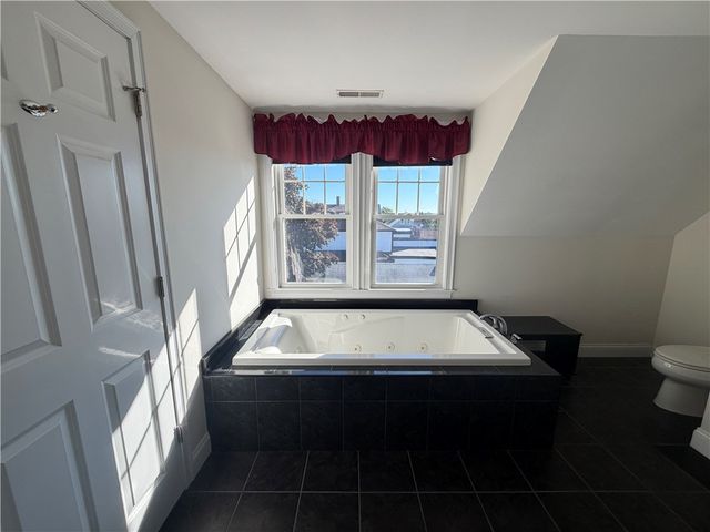 59 East George Street, Providence, RI 02906