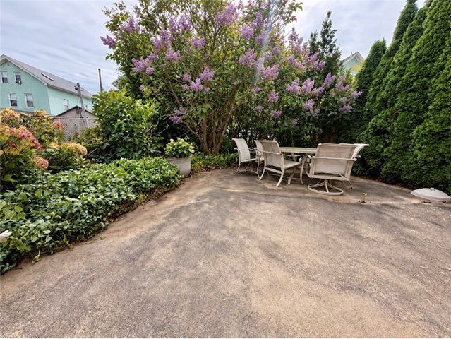 59 East George Street, Providence, RI 02906