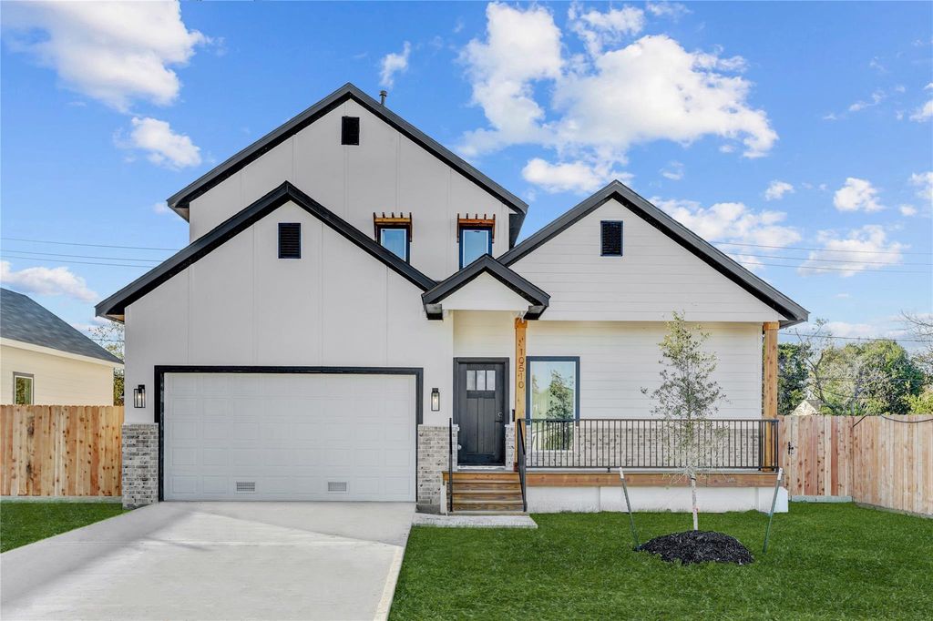 10510 Ashville Drive, Houston, TX 77051