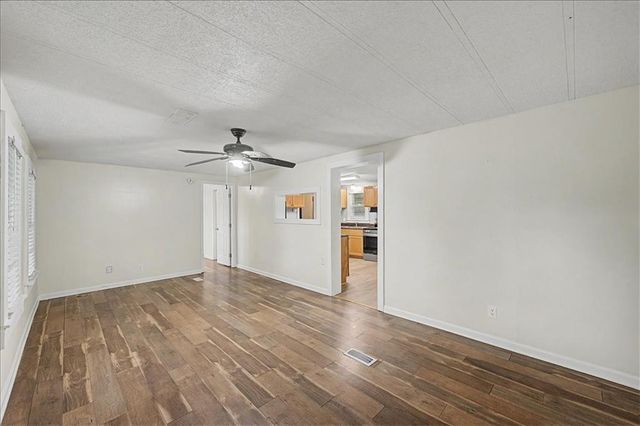 130 Rlling Acres 1st St, Calhoun, GA 30701