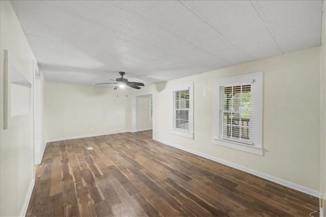 130 Rlling Acres 1st St, Calhoun, GA 30701