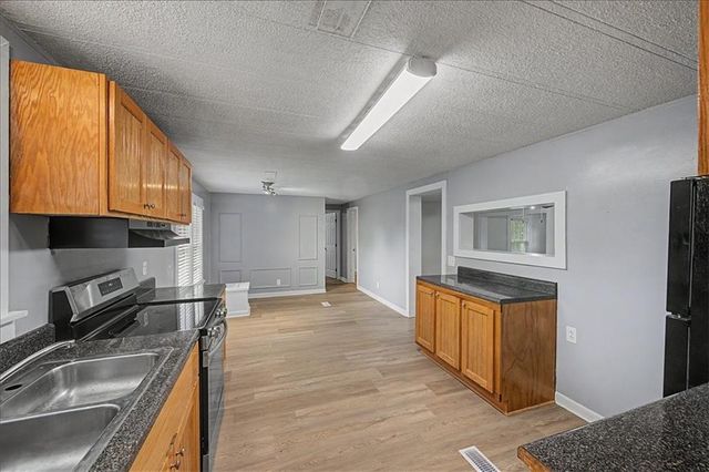 130 Rlling Acres 1st St, Calhoun, GA 30701