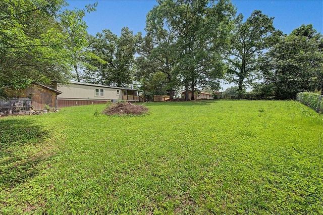 130 Rlling Acres 1st St, Calhoun, GA 30701