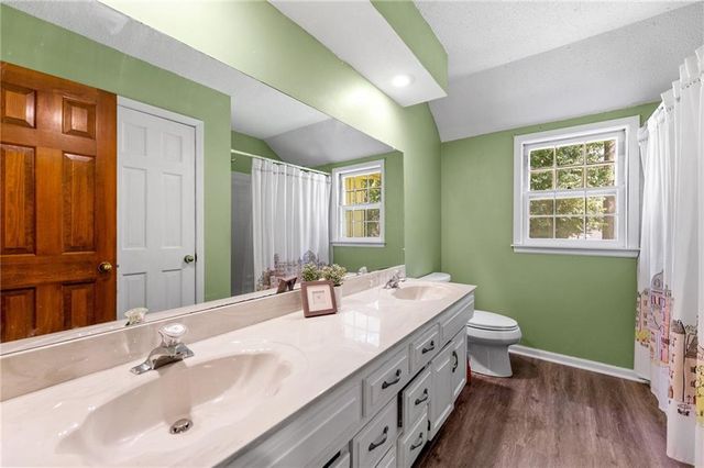14350 W 81st Place, Lenexa, KS 66215