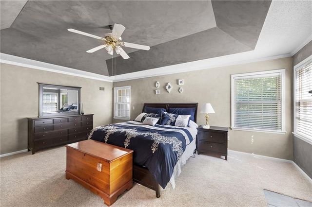 14350 W 81st Place, Lenexa, KS 66215