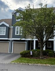 106 Bonney Ct, Bridgewater Twp., NJ 08807