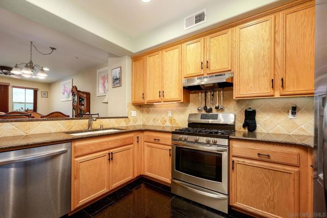 1338 Caminito Fabrizio 73, Chula Vista, CA 91915