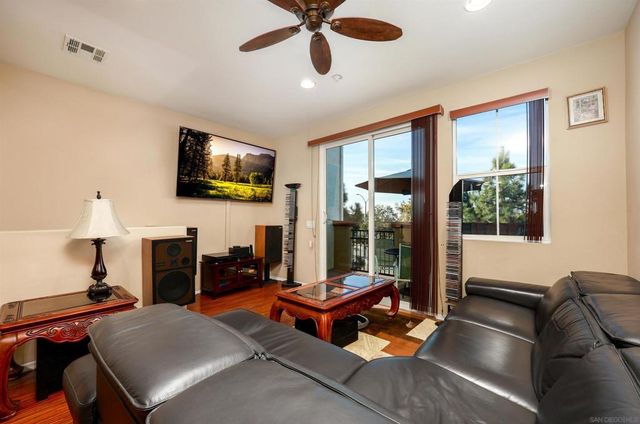 1338 Caminito Fabrizio 73, Chula Vista, CA 91915