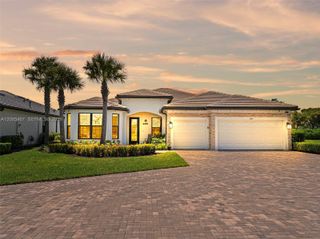 4569 N Silverwood Ln, Oakland Park, FL 33309