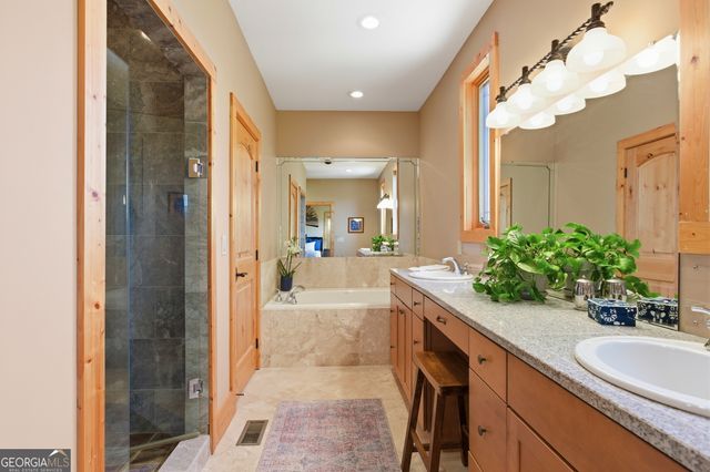 512 Chinkapin, Clayton, GA 30525