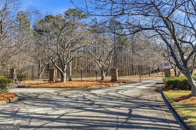 5576 Riverwalk Court, Gainesville, GA 30506