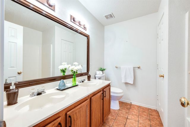 3214 Friesian Court, Denton, TX 76210