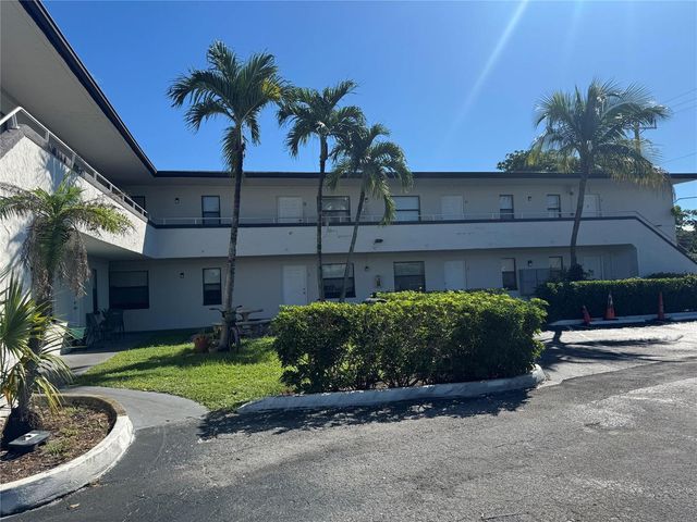 607 NE 29th Drive 22, Wilton Manors, FL 33334