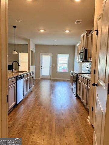 10154 Cormac Street, Jonesboro, GA 30238