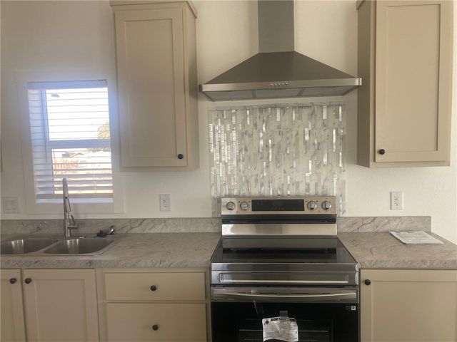 9329 N Bridlebit Avenue, Kingman, AZ 86401