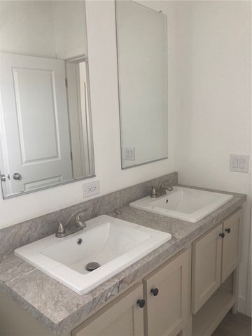 9329 N Bridlebit Avenue, Kingman, AZ 86401