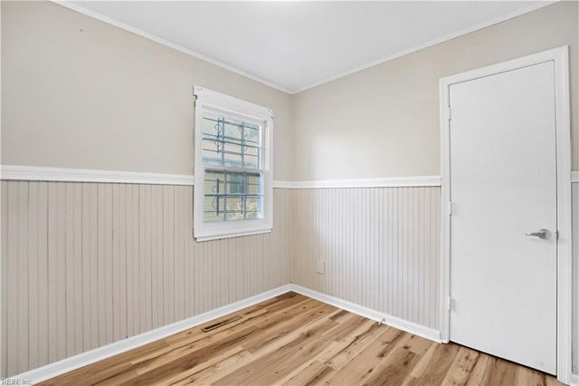 461 Dare AVE, Hampton, VA 23661