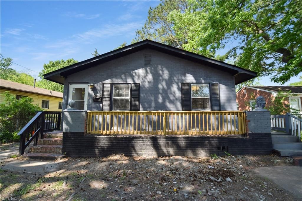 461 Dare AVE, Hampton, VA 23661