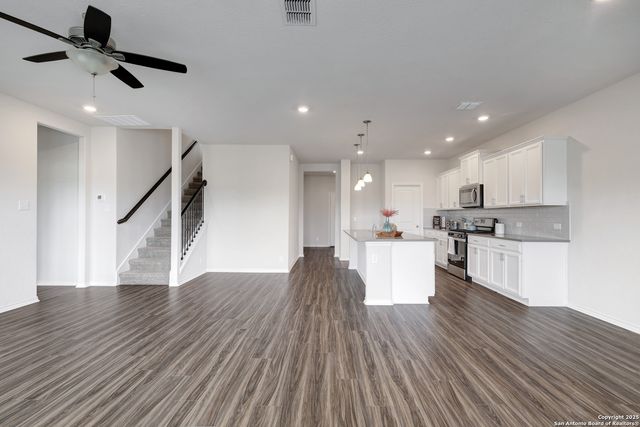 9416 Tennant Lane, Converse, TX 78109