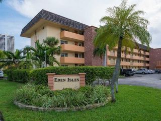 3551 NE 169th St 411, North Miami Beach, FL 33160