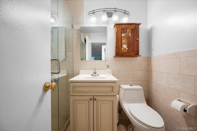 499 N Broadway 8F, White Plains, NY 10603